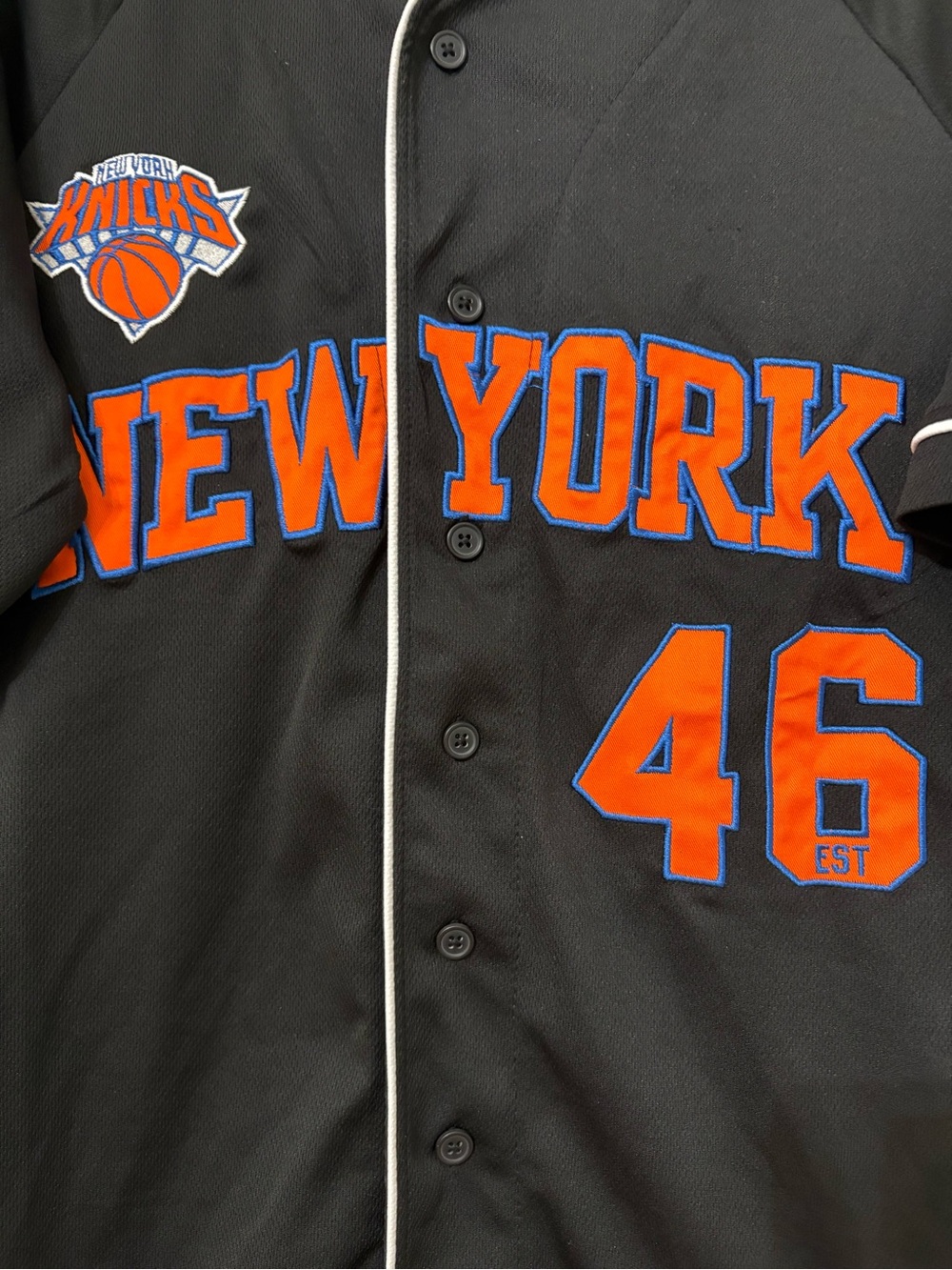 New York Knicks Black Button-Front Baseball Jersey SMALL - Picture 2 of 6
